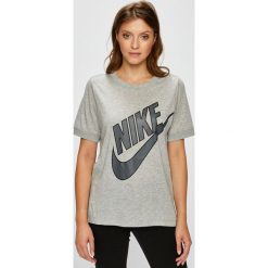 Nike Sportswear - Top sportowy. Szare topy sportowe damskie marki Nike Sportswear, s, z nadrukiem, z bawełny, z okrągłym kołnierzem. W wyprzedaży za 69,90 zł.