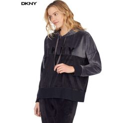 Bluza DKNY 12019329. Bluzy damskie DKNY New York, bez wzorów, bez rękawów, bez kaptura. Za 335,00 zł.