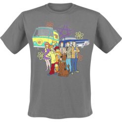 Scooby-Doo Gang And Cars T-Shirt szary. Szare t-shirty męskie z nadrukiem Scooby-Doo, l, z okrągłym kołnierzem. Za 54,90 zł.