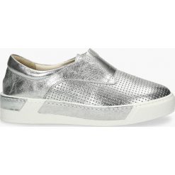 Sneakersy srebrne Lana. Szare sneakersy damskie marki Badura. Za 349,99 zł.