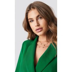 NA-KD Accessories Naszyjnik z małymi zawieszkami - Gold. Zielone naszyjniki damskie marki NA-KD Accessories. Za 60,95 zł.