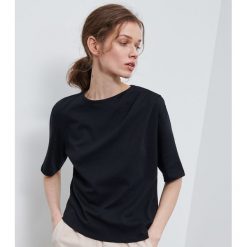 Gładki T-shirt oversize - Czarny. Czarne t-shirty damskie Reserved, xl, bez wzorów, bez kołnierzyka. Za 59,99 zł.