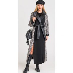 PŁASZCZ PATRIZIA PEPE. Czarne kurtki damskie Patrizia Pepe, bez wzorów, z wełny. Za 3419,00 zł.