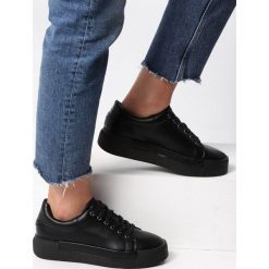Czarne Creepersy Laila. Czarne buty sportowe damskie Born2be, bez wzorów, sportowe. Za 59,99 zł.