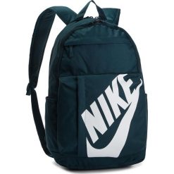 Plecak NIKE - BA5381 304 Granatowy. Niebieskie plecaki męskie Nike, bez wzorów, z materiału, sportowe. W wyprzedaży za 119,00 zł.