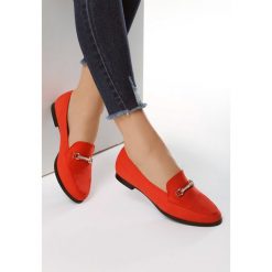 Czerwone Mokasyny Timeless Chic. Czerwone mokasyny damskie Born2be, na płaskiej podeszwie. Za 59,99 zł.