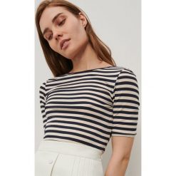 Wiskozowy T-shirt -. T-shirty damskie Reserved, s, bez wzorów, z wiskozy, bez kołnierzyka. Za 29,99 zł.