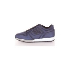 Buty Hogan HXM3210Y850GZX. Niebieskie trampki męskie Hogan, bez wzorów, bez zapięcia. Za 922,41 zł.