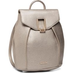 Plecak MONNARI - BAG0550-023 Gold. Żółte plecaki damskie Monnari. W wyprzedaży za 199,00 zł.