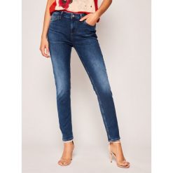 Jeansy Slim Fit Liu Jo UA0028 D4440. Niebieskie jeansy damskie Liu Jo. W wyprzedaży za 389,00 zł.
