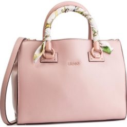 Torebka LIU JO - M Satchel Zip A19093 E0040 Lotus 51512. Różowe torebki klasyczne damskie Liu Jo, bez wzorów, ze skóry ekologicznej, klasyczne, bez dodatków. W wyprzedaży za 439,00 zł.