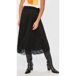 Answear Lab - Spódnica. Czarne spódniczki damskie Answear Lab, na co dzień, s, bez wzorów, z poliesteru, casualowe, z podwyższonym stanem, midi, proste. Za 149,90 zł.
