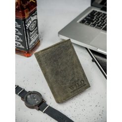 Ekskluzywny skórzany męski portfel skóra naturalna. Czarne portfele męskie ALWAYS WILD, bez wzorów, ze skóry. Za 49,90 zł.