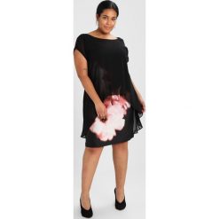 Sukienki: Live Unlimited London BLUSH FLORAL PLACEMENT OVERLAY DRESS Sukienka letnia black