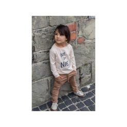 BLUZKA ADI LINEN. Brązowe t-shirty chłopięce z długim rękawem marki M-art-a-baby, z nadrukiem, z elastanu. Za 65,00 zł.