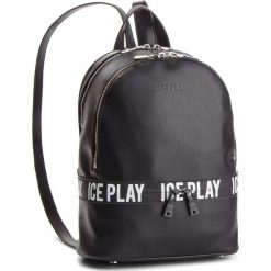 Plecak ICE PLAY - 19E W2M1 7216 6930 9000 Black. Czarne plecaki damskie Ice Play, bez wzorów, ze skóry ekologicznej. W wyprzedaży za 419,00 zł.