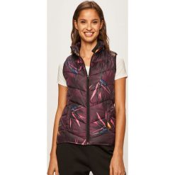 Desigual Sport - Bezrękawnik. Fioletowe płaszcze damskie Desigual Sport, s, bez wzorów, z poliesteru, bez kaptura. W wyprzedaży za 249,90 zł.