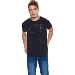 T-shirt w kolorze granatowym. Niebieskie t-shirty męskie Lonsdale, Kangol, s, bez wzorów, z okrągłym kołnierzem. W wyprzedaży za 39,95 zł.