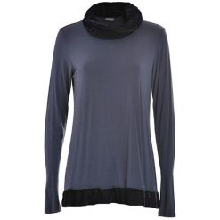 Deha Koszulka t wysokim kołnierzem L / S, T-Shirt D63470 Fioletowy winogron (rozmiar L). Fioletowe koszulki damskie Deha, s, bez wzorów, eleganckie, bez kołnierzyka, bez rękawów. W wyprzedaży za 115,00 zł.
