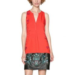 Desigual Damska bluzka Blus Colette 18SWBW50 3213 (rozmiar XS). Bluzki damskie Desigual, xs, bez wzorów, bez kołnierzyka, bez rękawów. W wyprzedaży za 150,00 zł.