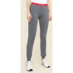 Spodnie piżamowe Emporio Armani Underwear 163620 9A317 06749. Szare piżamy damskie Emporio Armani Underwear, xs. W wyprzedaży za 149,00 zł.