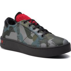 Sneakersy LOVE MOSCHINO - JA15133G18IU0852 Milit. Zielone półbuty damskie Love Moschino, ze skóry ekologicznej. W wyprzedaży za 549,00 zł.