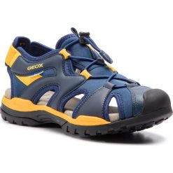 Sandały GEOX - J Borealis B. C J920RC 01554 C0657 D Navy/Yellow. Niebieskie sandały chłopięce Geox, z materiału. W wyprzedaży za 209,00 zł.