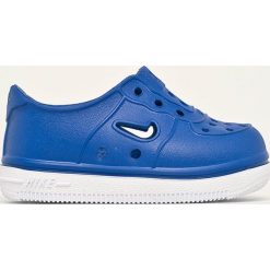 Nike Kids - Buty dziecięce Foam Force 1. Różowe trampki chłopięce Nike Kids, bez wzorów, z gumy, sportowe, z okrągłym noskiem, bez zapięcia. W wyprzedaży za 119,90 zł.
