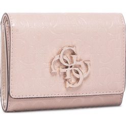 Mały Portfel Damski GUESS - Chic Shine (SG) SLG SWSG77 46430 BLS. Brązowe portfele damskie Guess, z aplikacjami, ze skóry ekologicznej. Za 259,00 zł.