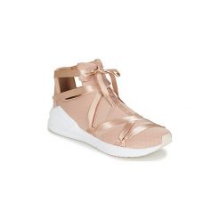 Buty Puma FIERCE ROPE POINTE WN'S. Trampki i tenisówki damskie Puma. Za 281,40 zł.