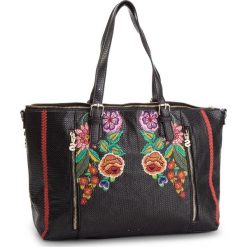 Torebka DESIGUAL - 19SAXPDD 2000. Czarne torebki klasyczne damskie marki Desigual, bez wzorów, ze skóry ekologicznej, klasyczne, bez dodatków. Za 349,90 zł.