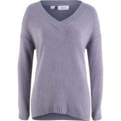 Swetry oversize damskie: Sweter oversize z głębokim dekoltem w serek bonprix dymny fioletowy