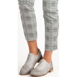 MODNE WIĄZANE PÓŁBUTY. Czerwone półbuty damskie SUPER ME. Za 32,90 zł.