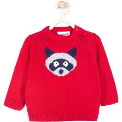 Coccodrillo - Sweter dziecięcy 62-86 cm. Czerwone swetry chłopięce COCCODRILLO, z aplikacjami, z dzianiny, z okrągłym kołnierzem. Za 75,90 zł.