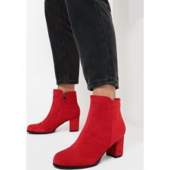 Czerwone Botki Lilyera. Czerwone botki damskie Born2be, bez obcasa, na obcasie, bez zapięcia. Za 149,99 zł.