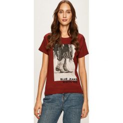 Jacqueline de Yong - T-shirt. Białe bluzki damskie Jacqueline de Yong, s, z nadrukiem, z bawełny, z okrągłym kołnierzem. Za 59,90 zł.
