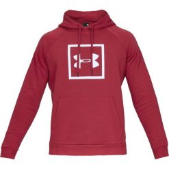 Under Armour Rival Bluza Czerwony. Czerwone bluzy męskie Under Armour, s, z nadrukiem, z bawełny, bez kołnierzyka, bez rękawów, bez kaptura. Za 257,95 zł.