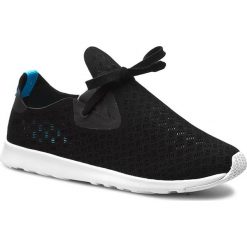 Półbuty NATIVE - Apollo Moc Jiffy Black/Shell White/Stripes. Czarne półbuty damskie marki Native, na co dzień, bez wzorów, z tworzywa sztucznego, bez obcasa, na płaskiej podeszwie, bez zapięcia. W wyprzedaży za 299,00 zł.