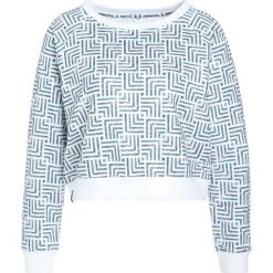 Bluzy damskie: B ACTIVE by Beachlife CROPPED SWEATER Bluza tiles