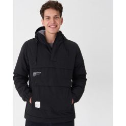 Ocieplana kurtka typu anorak - Czarny. Czarne kurtki męskie House, s, bez wzorów, bez kaptura. Za 189,99 zł.