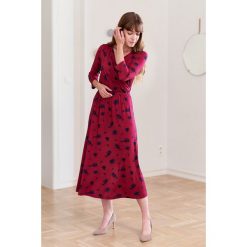 Sukienka Rita Nox bordowa 36 bordo. Czerwone sukienki damskie w kwiaty, z elastanu, bez kołnierzyka, bez rękawów, rozkloszowane. Za 367,00 zł.