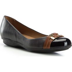 Buty damskie. Szare baleriny damskie Wittchen, bez wzorów, ze skóry, eleganckie, bez obcasa. W wyprzedaży za 159,92 zł.