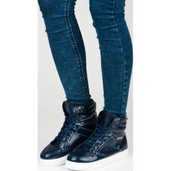 Trampki damskie slip on: Sznurowane trampki nad kostkę REESE