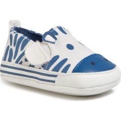 Półbuty MAYORAL - 41178 Frenchblue 87. Białe półbuty dziewczęce Mayoral, na rzepy. Za 59,00 zł.