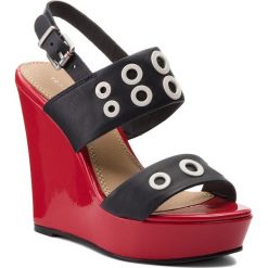 Sandały damskie: Sandały TOMMY HILFIGER – Wedge Sandal White Eyelets FW0FW02207 Midnight 403