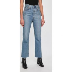 Levi's - Jeansy Ripcage. Niebieskie jeansy damskie Levi's®, s, z podwyższonym stanem. W wyprzedaży za 299,90 zł.