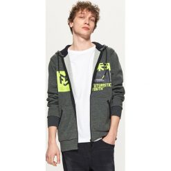 Bejsbolówki męskie: Bluza hoodie z nadrukiem - Szary