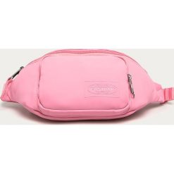 Eastpak - Nerka. Różowe nerki damskie Eastpak, w paski, z poliesteru, małe, bez dodatków. Za 149,90 zł.