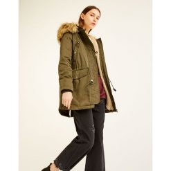 Parki damskie: Parka z futrzanym kapturem