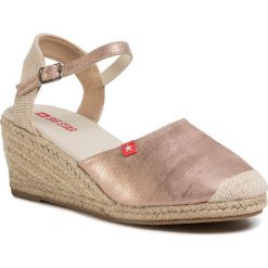 Espadryle BIG STAR - FF274521 Nude. Różowe espadryle damskie BIG STAR, bez wzorów, ze skóry ekologicznej, bez obcasa, na obcasie. W wyprzedaży za 79,00 zł.